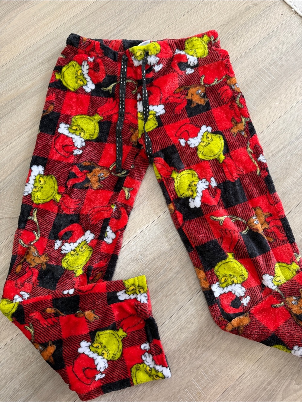 Grinch Red Plaid Holiday Fleece Lounge Pants